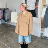 DERMEARNE Fashion Lapel Suit Jacket for Women Casual Loose Long Sleeve Office Lady Coat 2025 New Chic Autumn Single Button Oversize Jacket