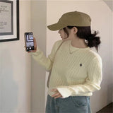 DERMEARNE Fried Dough Twists Embroidery  Round Neck Knitted   Autumn And Winter New Casual Pullover Sweater