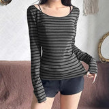 DERMEARNE Grunge Goth Y2k Long sleeve Top Aesthetics Graphic Print Vintage Punk Baby Tee Streetwear Casual Fashion Long sleeve T-shirt EMO