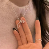 Dermearne Exquisite Clavicle Chain Elegant Bow Pendant Necklace  for Women Fashionable and Simple Jewelry Accessories Collarbone Chain