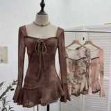 DERMEARNE Women's Retro Chic French Square Neck Lace-Up Bell Sleeve Long Sleeve Top Personalized Smudged Print Irregular Hem Sweety Shirt