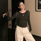 DERMEARNE Women's Supple Color Blocking Base Layer Top Round Neck Knit Sweater High-End Feel Long Sleeves O Neck Pullovers